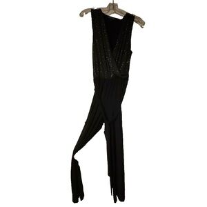 Chic Black Sleeveless Jumpsuit
